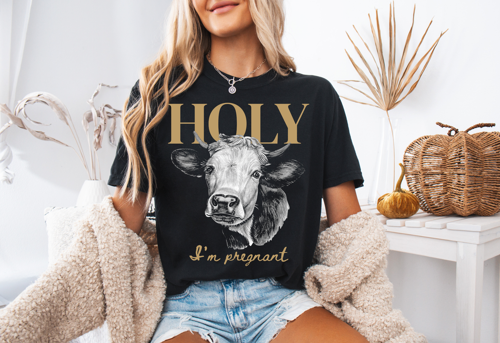 Holy Cow I’m Pregnant Shirt - Vintage Inspired