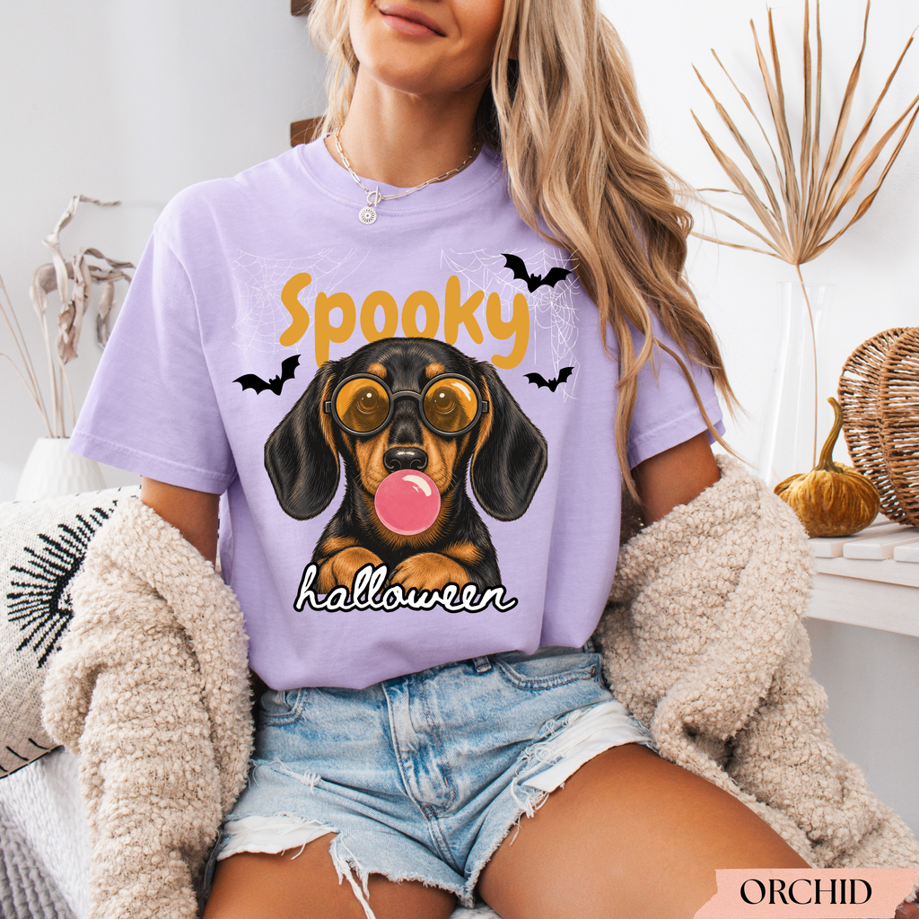 Funny Dachshund Skeleton Halloween Shirt | Cute Wiener Dog Halloween T-Shirt